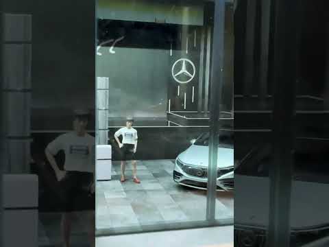 Mercedes Benz Showroom #mercedes #maybach #mercedesbenz #paradise #amg  #minigt #cars 🥰🥰🥰