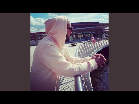 Moje city (feat. Ľavá Ruka Bryan Tyran Cruz Navyk J.Tropic)