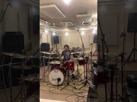 Gravação da bateria para collab da Sole Survivor #samba
