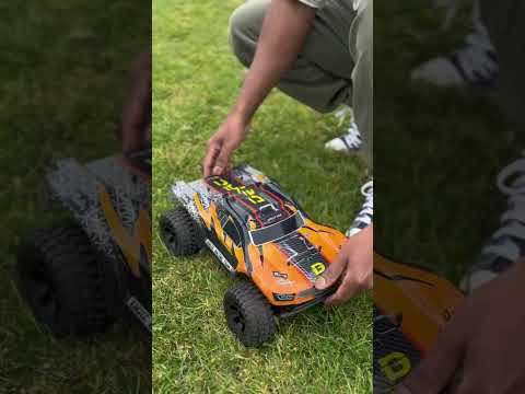 RC Car||ഈ ഐറ്റം എങ്ങനെയുണ്ട്||#rccar #toys #shorts #shortsvideo  #viralvideo #youtubeshorts #fun