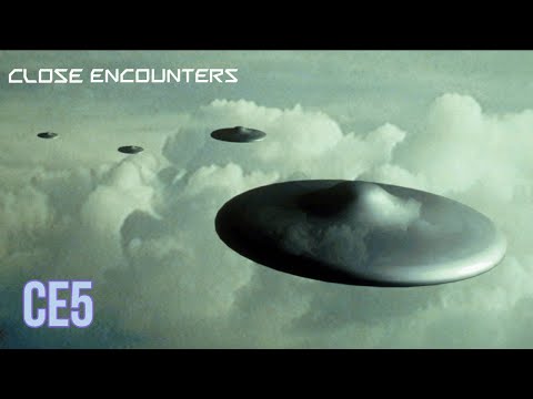 CE-5 "CLOSE ENCOUNTERS" ET CRAFT APPEAR FLYING CLOSE AND LOW