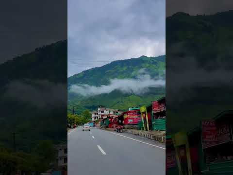 पहाड की खूबसूरत वादियों में सफर का मजा ही अलग है#uttrakhand