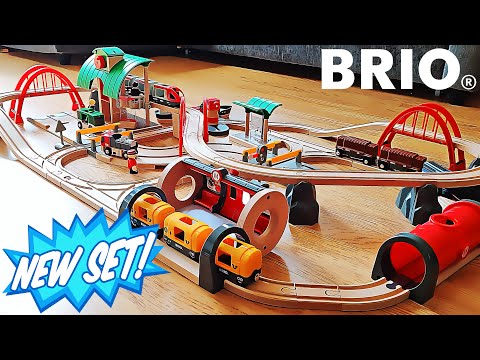 BRIO Deluxe Railway Set Play with Wooden Toys [Toddler Adventure Videos with Ollie]