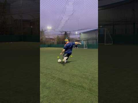 Big shout out to the Keeper for jumping in for some shots 👏🏽⚽️⚽️
