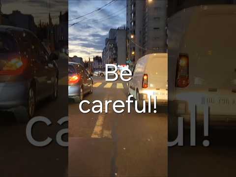 Cycling at night, be careful! #healthylifestyle #bikecommuting #velotaf