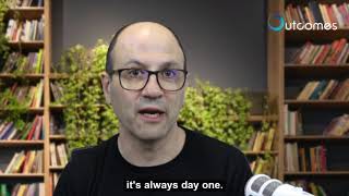 Growth Hacks - Bezos Letters: 14 Principles to grow your business like Amazon