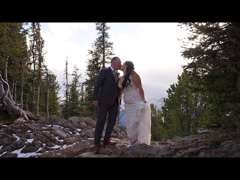 BANFF / A beautiful wedding on top of the Sulphur mountain. Saralyn and Jason's Highlight reel