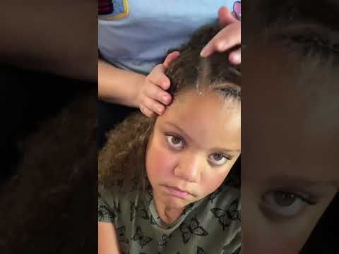 Yet another terrible hair video💕😩 but a cute long lasting kids hair style!