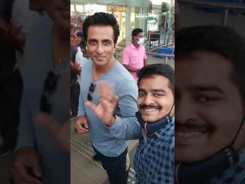 #sonusood at #vijayawada airport. #tollywood #bollywood #covid19