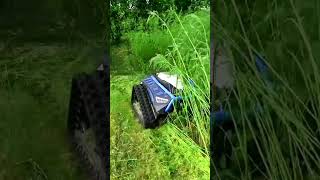 "Remote Controlling a Mini Excavator Through Tall Grass! 🛠️🌾" #shorts #RCExcavator #MiniDigger