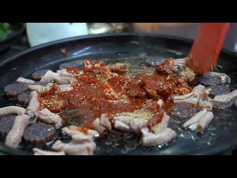 Korea food - Sundae, pig intestines Alley Anyang Honam House