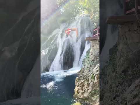 Mexico's Best Waterfalls🇲🇽🤙 #shortstravel #cliffjumping #mexico #vanlife