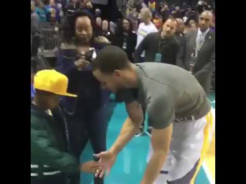 LOOK! Stephen Curry meet a boy who is battling brain cancer 1-26-17