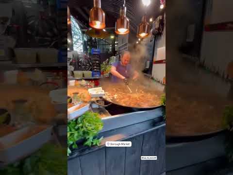📍Borough Market, London (Fresh food market in London, England )