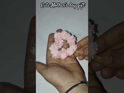 Cute Gift DIY on Mother's day 💕💕💕 #mother'sday #DIY #Giftidea #ytshor #trendingvideo #cuteideas
