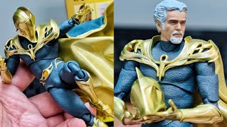 New Mafex Dr Fate action figure on hand images by Issac Wong