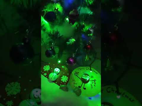 Merry Christmas❄🎅 / Christmas tree with lights/Santa Claus 🎅