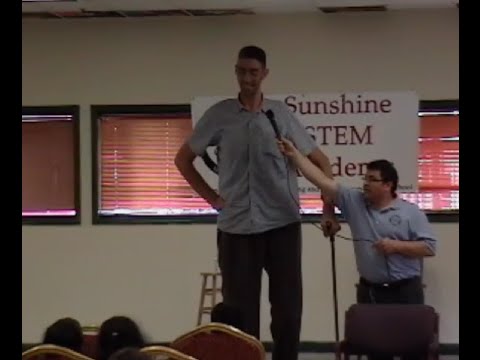 World's Tallest Man Sultan Kosen Visits Sunshine STEM Academy