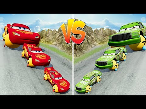 Big & Small McQueen with Emoji Wheel vs Big & Small Chick Hicks Emoji Wheel vs Hill - BeamNG.drive