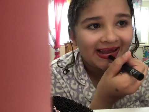 Lip liner tutorial