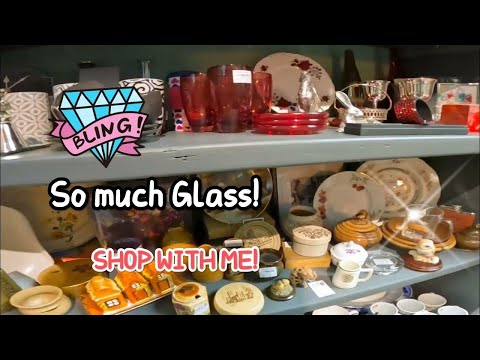 It was a glass day| THRIFT with ME | Charity Shopping UK | Vintage items