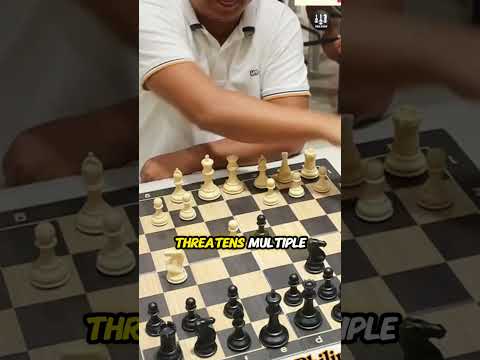The Forking Sacrifice is a tactical maneuver #shorts #chess #chessgame