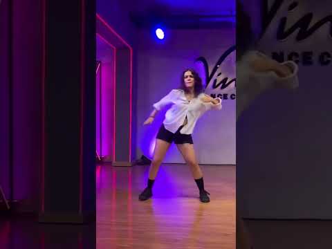 Kamli thumke ne 🔥 laga diya! #ViralShorts#KamliDance       #DesiSwag    #YouTubeShorts  #HotSteps