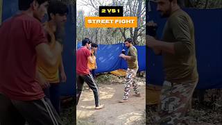 2 vs 1 self defence #fightingtechniques #streetdefence #mma