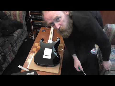 Video 4 Cheap Squier Strat Teardown - What horrors lurk within?
