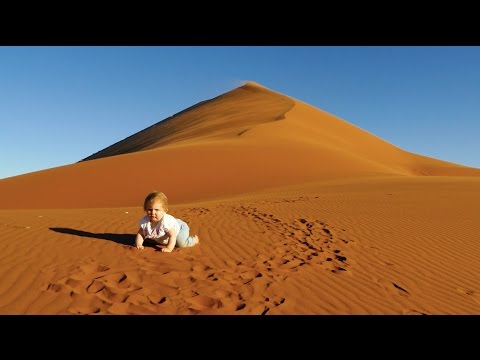 "SIA" THE WORLD: A Round-the-World Family Travel Adventure.