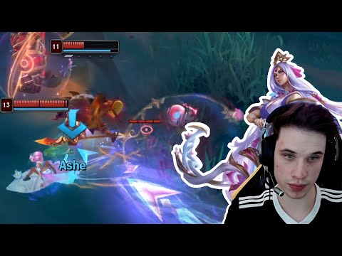 Crownie’s Ashe Takes On Jhin in a Tactical Bot Lane Duel!