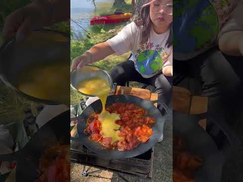 Camp breakfast: Tomato Eggs 🍅🥚
