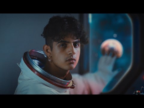 Curtis Waters - Freckles (Official Video)