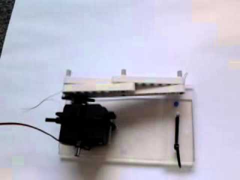 scissor lift using lego and a servomotor