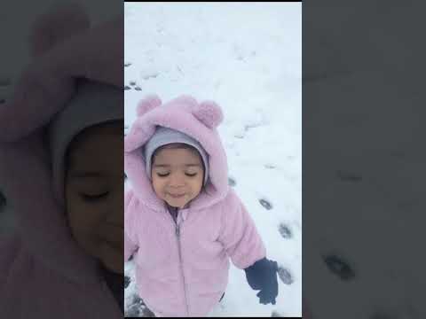 Cute Baby Playing In Snow #snowfall #snowman #snowwhite #winter #playing #enjoy #viral #ytshorts_