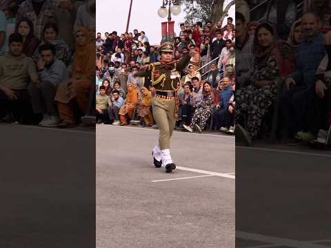 Bsf Girl Wonderful Performance👧🇮🇳 #army #indianarmy #ncc #parade #shortvideo …..