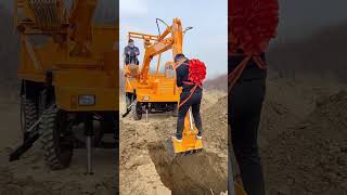 ExcavatorVideos #ExcavatorWork #ExcavatorOperator #ExcavatorSkills #ExcavatorCompilation #Excavator