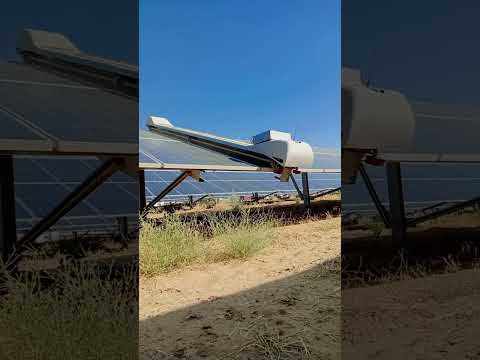 Robot 🤖 solar power plant cleaning Sol bright robot 🤖