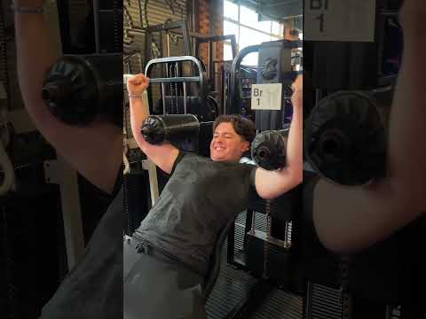 Miss that unemployed life #gymshark #musclebuliding #motivation #funny #dailyvlogging #gym #gymlife