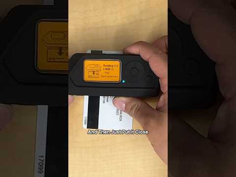 I CLONED MY ACCESS CARD IN 3 SECONDS.🤯 #cybersafety #tech #flipperzero #hacker