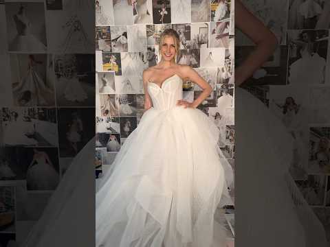 Which one has your heart? Timeless pin tuck or the contouring ruffles? ✨ #Hayleypaige #bridetobe