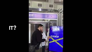 This Man's Upset With Digital Screen!