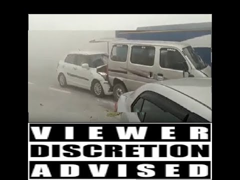 LIVE accident at Yamuna Expressway - Massive Car Pile Up
