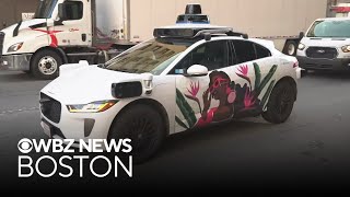Super Bowl fans using driverless Waymo cars in San Francisco