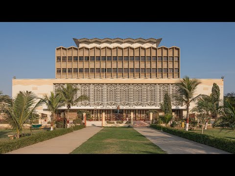 Exploring Pakistan's National Museum