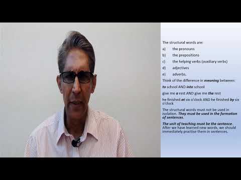 THE STRUCTURAL APPROACH: THE SECOND PRINCIPLE - THE USE OF STRUCTURAL WORDS