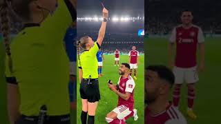 Right place. Right answer.🥰🥰#StadiumProposal #RawAudio #YesMoment #FootballScene #RealPeople