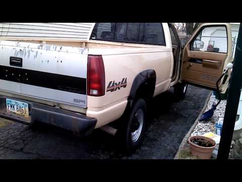 1990 Chevy K3500 350 V8 Start up