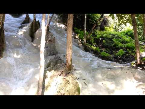 Buatong Waterfall