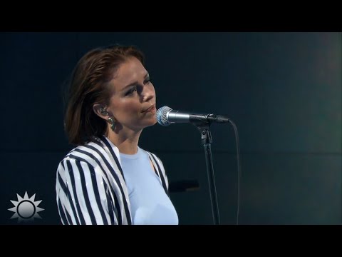 Petra Marklund - Frimärket (Nyhetsmorgon 2021)